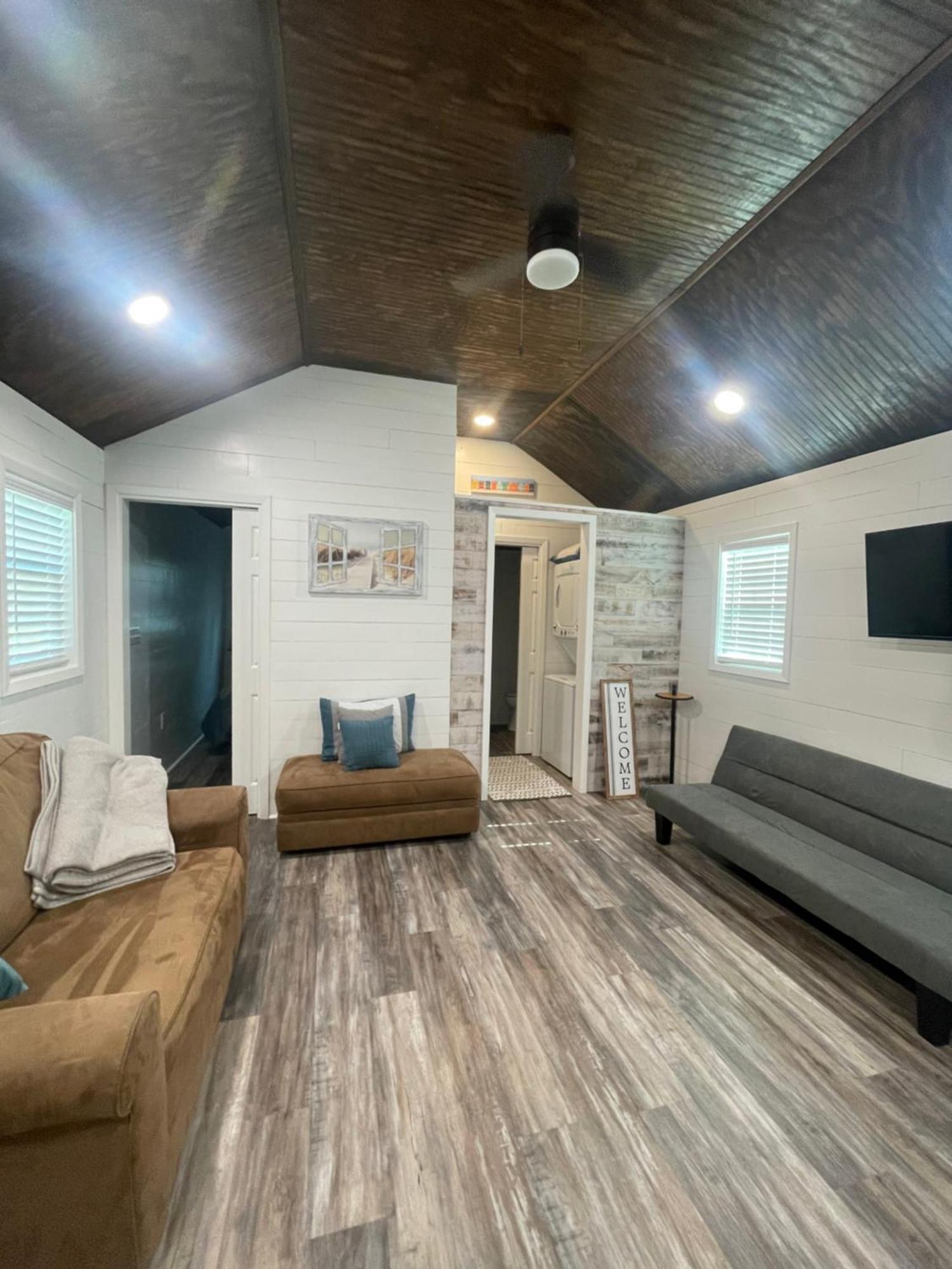 Cozy Cabin In Crestwood Subdivision Avinger Exterior photo